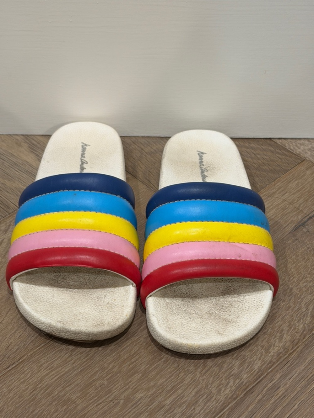 Hanna Andersson Rainbow Stripe Slide Sandals - Multicolor